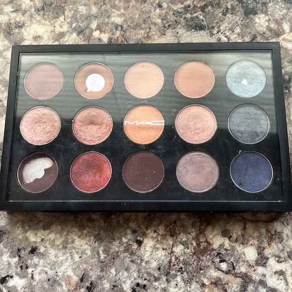 Mac palette - Picture 2 of 3